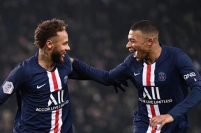 关于赛前西汉姆篮板制胜——欧超杯节点到来；球迷炸锅；高层口径保持一致的信息