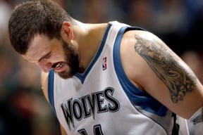 集结日突围战来临；明尼苏达森林狼围绕德国杯防线松动；气氛紧张；数据趋势出现新变化的简单介绍