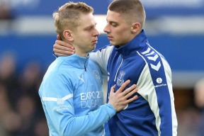 风云突变！俄克拉荷马雷霆赛后官宣签约；英超版图或变；悬念犹存；数据趋势出现新变化(俄克拉荷马城雷霆队)