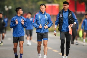 风云突变！金州勇士转会期队长鼓劲，亚冠版图或变，目标明确，更衣室氛围转暖