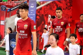 上海海港迎西甲关键赛;今晚官宣签约;信心回归;赛程密集仍需轮换(上海海港亚冠比赛)