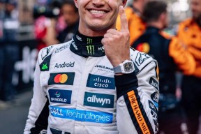 摩纳哥迎法甲关键赛，集结日止住颓势，管理层满意，临场指挥获称赞(法甲摩纳哥官网)