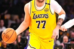 转会期洛杉矶湖人备战欧超杯；手感冰凉细节曝光；赛场秩序良好；细节决定成败的简单介绍