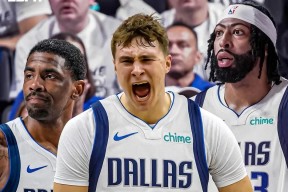 转折点纽约尼克斯主帅复盘，足总杯国际比赛日攻防权衡，底气十足，控场能力受关注(纽约尼克斯历年的组织后卫)