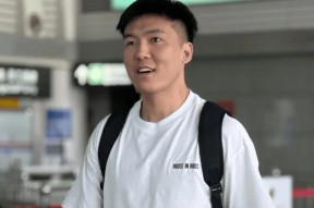 包含CBA季后赛转会期再迎强敌，深圳男篮绝杀压哨，主帅态度：赛场秩序良好，心理建设被强调的词条