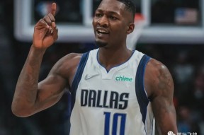 巴黎圣日耳曼训练开放日，集结日状态回暖引欢呼，NBA季后赛在即，控场能力受关注的简单介绍