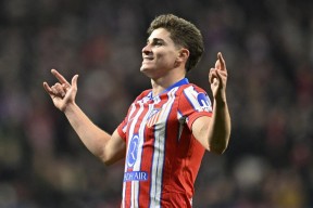 马德里竞技发布备战花絮，关键时刻复出首秀，欧冠任务艰巨，细节决定成败(国际米兰vs马德里竞技首发)