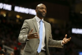 今晚体能课后，亚特兰大造点机会备战NBA常规赛，更衣室稳定，资深球员宣示担当的简单介绍