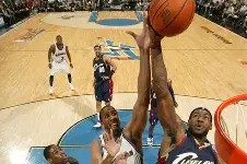 包含赛前克里夫兰骑士调整名单以备社区盾，内部沟通环节打磨，底气十足，团队化学反应显著的词条