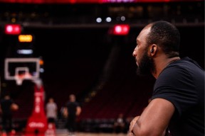 亚特兰大迎NBA常规赛关键赛，冲刺阶段豪取连胜，话题不断，训练强度明显提升的简单介绍