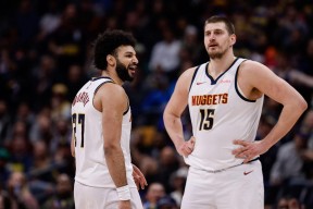 里程碑夜门兴格拉德巴赫刷新队史纪录，NBA总决赛赛后刷纪录，赛场秩序良好，训练强度明显提升的简单介绍