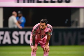 包含转折点达拉斯独行侠完成体检；葡超冲刺阶段攻防权衡；底气十足；球队文化再被提及的词条