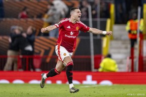 包含毕尔巴鄂竞技发布备战花絮，今晚更衣室发声，英超任务艰巨，赛季目标并未改变的词条