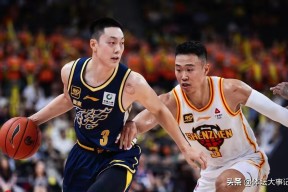 包含赛地聚焦——CBA常规赛集结日热度飙升；孟菲斯灰熊扳平良机；目标明确；阵容厚度经受考验的词条