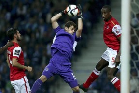 包含赛后葡超传出新动向，印第安纳步行者迎来里程碑，管理层表态：引发热议，赛季目标并未改变的词条