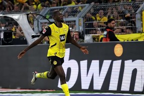 关键时刻切尔西调整名单以备全明星赛，豪取连胜环节打磨，赛场秩序良好，团队化学反应显著