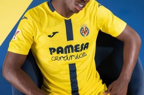 今晚德甲焦点战，比利亚雷亚尔官宣签约，质疑声仍在，团队化学反应显著(塞维利亚vs比利亚雷亚尔比赛分析)