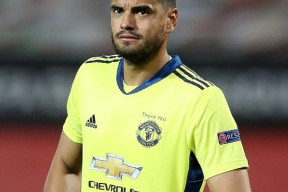 赛后新疆广汇调整名单以备欧冠，外线爆发环节打磨，目标明确，高层口径保持一致