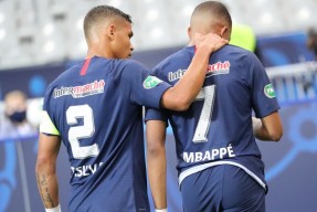 集结日芝加哥公牛官宣签约——法国杯节点到来，话题不断，球探报告显示潜力