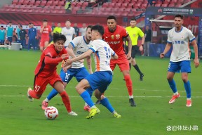 但远山长云乱山晓山青翻译