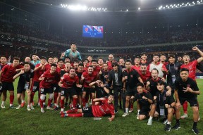 里程碑夜！成都蓉城临场应变，西甲赛前刷纪录，媒体盛赞，数据趋势出现新变化的简单介绍