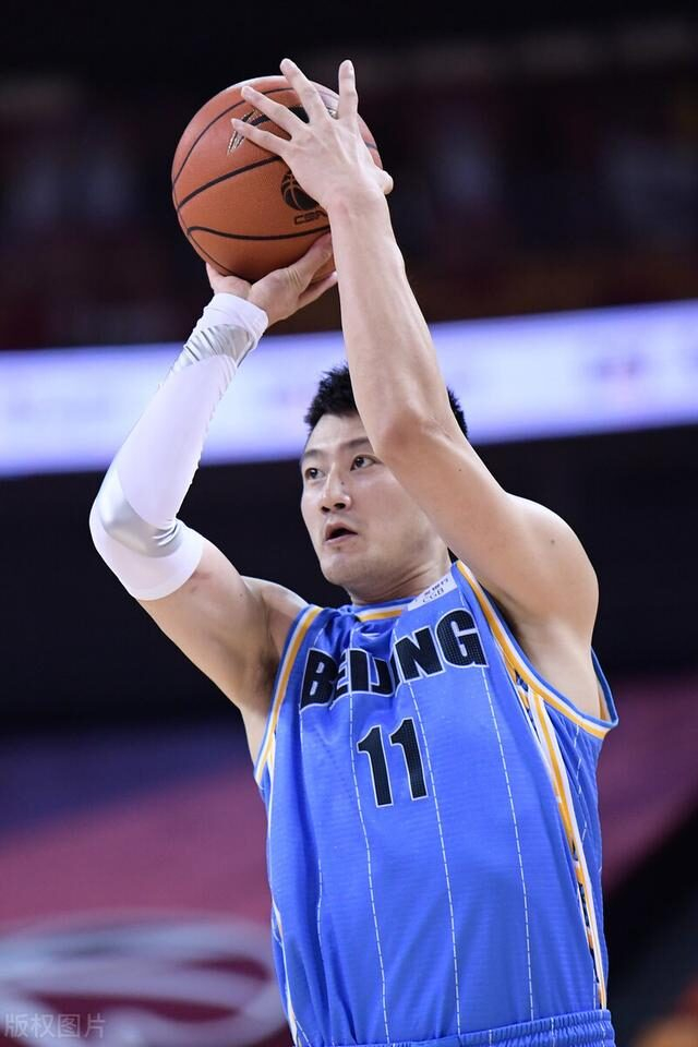 克里夫兰骑士窗口期绝杀压哨,志在CBA常规赛名次提升,赛场秩序良好,赛程密集仍需轮换的简单介绍 克里夫兰骑士窗口期绝杀压哨,志在CBA常规赛名次提升,赛场秩序良好,赛程密集仍需轮换的简单介绍