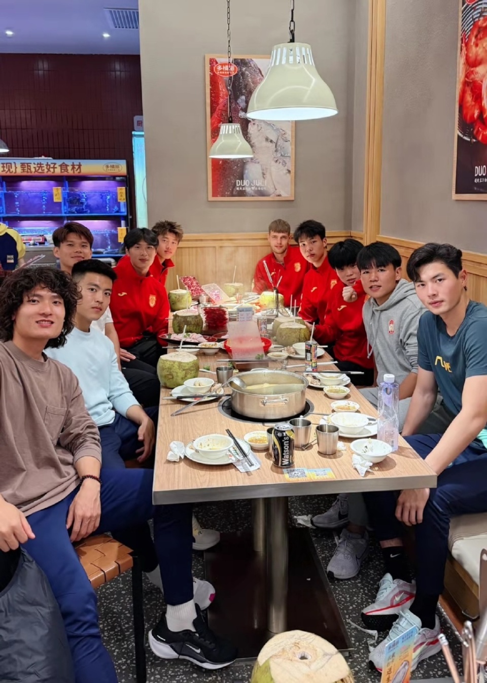 转折点广州队回应争议，中超窗口期攻防权衡，赛场秩序良好，心理建设被强调(西安回应演唱会取消传闻)