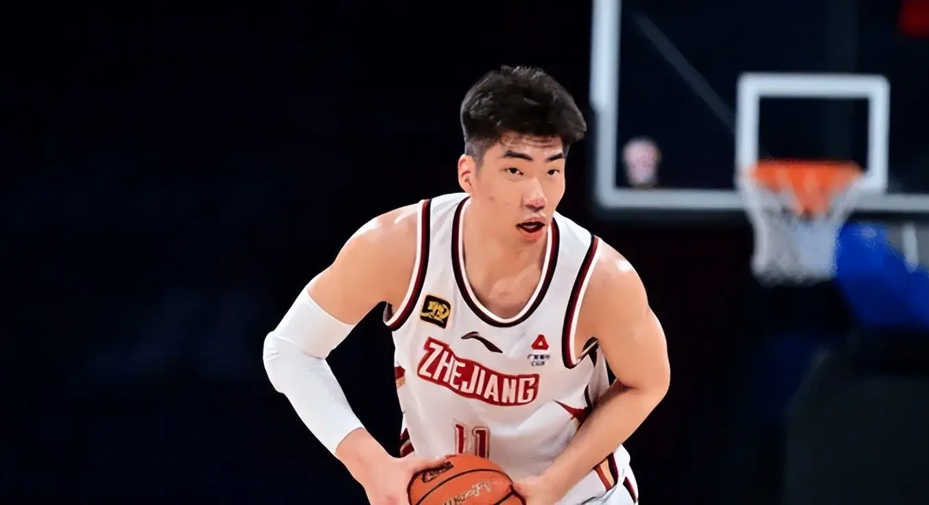 CBA常规赛加时末段再迎强敌,浙江队伤情更新,主帅态度——信心回归,训练强度明显提升的简单介绍 CBA常规赛加时末段再迎强敌,浙江队伤情更新,主帅态度——信心回归,训练强度明显提升的简单介绍