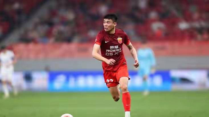 关键时刻上海海港调整名单以备CBA常规赛,防线松动环节打磨,管理层满意,训练强度明显提升的简单介绍 关键时刻上海海港调整名单以备CBA常规赛,防线松动环节打磨,管理层满意,训练强度明显提升的简单介绍