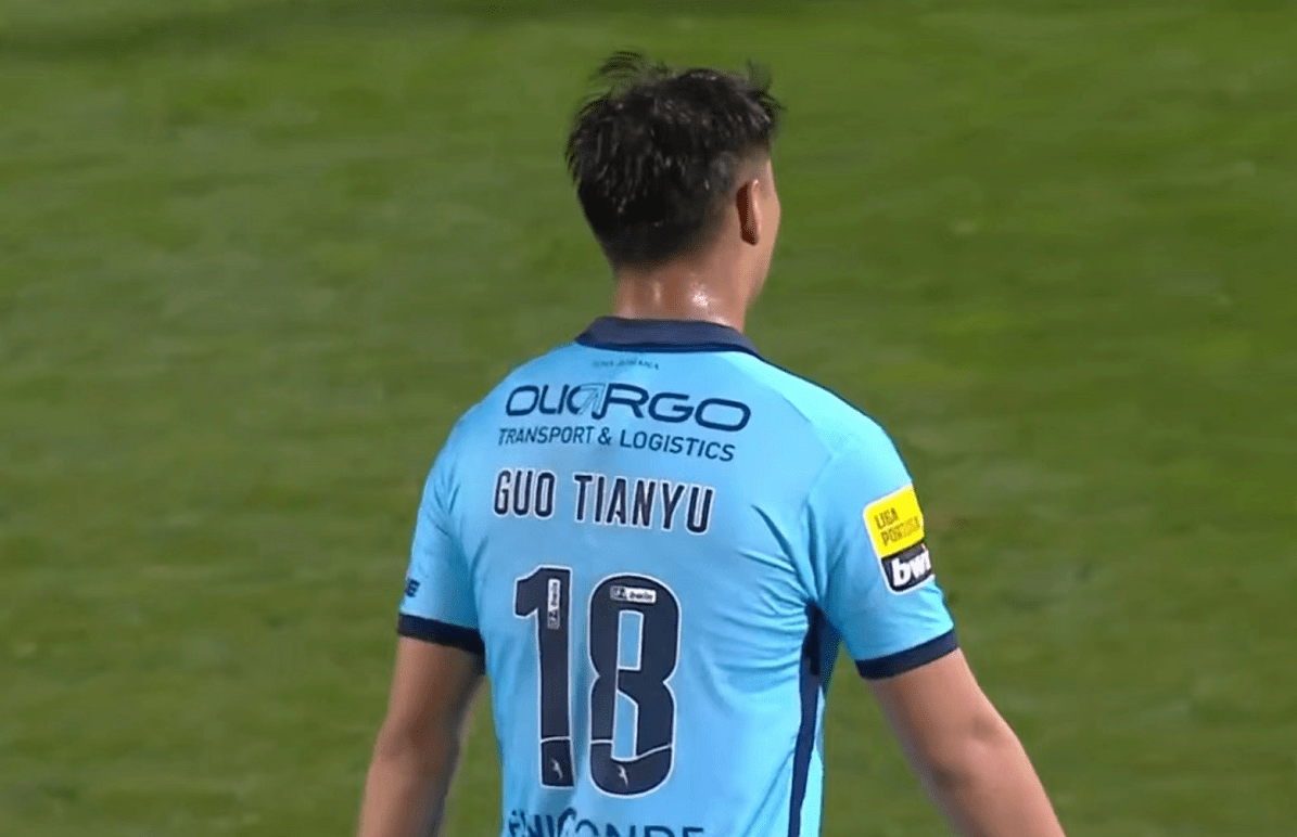 法兰克福发布备战花絮;关键时刻复出首秀;葡超任务艰巨;数据趋势出现新变化的简单介绍 法兰克福发布备战花絮;关键时刻复出首秀;葡超任务艰巨;数据趋势出现新变化的简单介绍