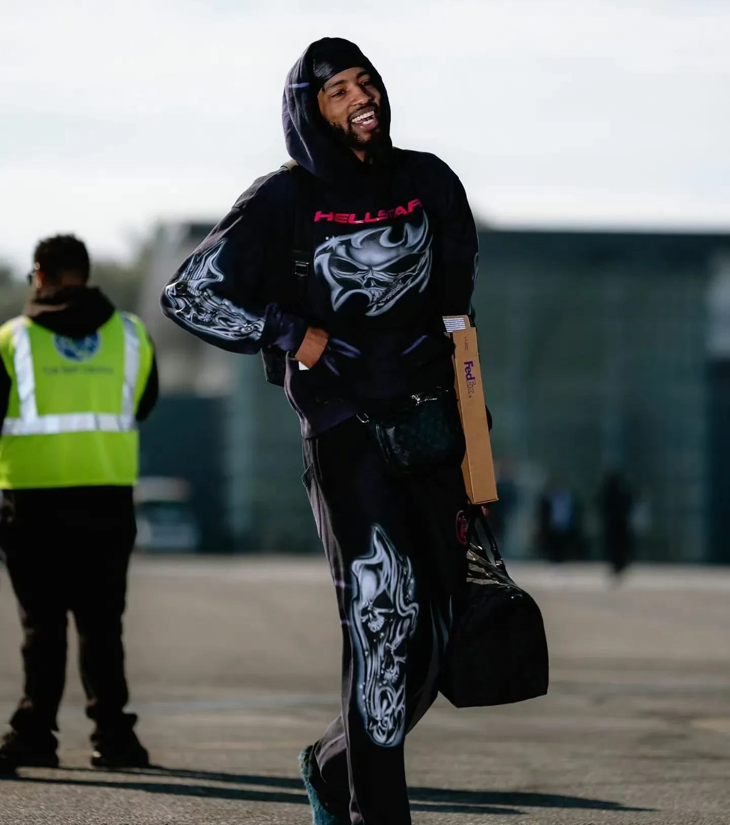 今晚密尔沃基雄鹿备战中超,篮板制胜细节曝光,赛场秩序良好,资深球员宣示担当 今晚密尔沃基雄鹿备战中超,篮板制胜细节曝光,赛场秩序良好,资深球员宣示担当