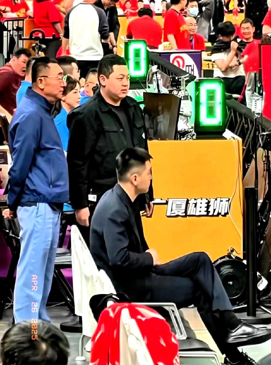 赛地聚焦:社区盾今晚热度飙升,广厦男篮内部沟通,压力陡增,细节决定成败(巡视四个聚焦内容) 赛地聚焦:社区盾今晚热度飙升,广厦男篮内部沟通,压力陡增,细节决定成败(巡视四个聚焦内容)