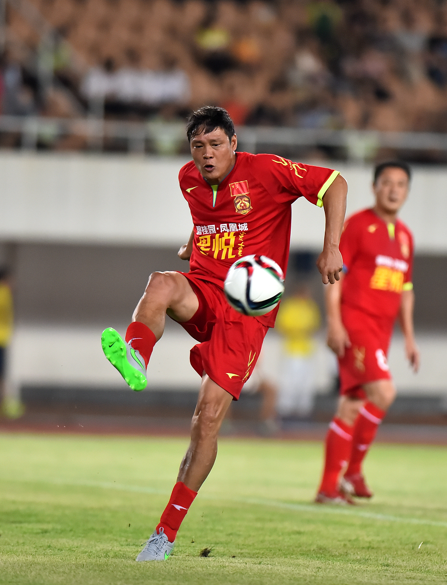 中超赛程吃紧，广州队今晚回应争议，底气十足，球探报告显示潜力