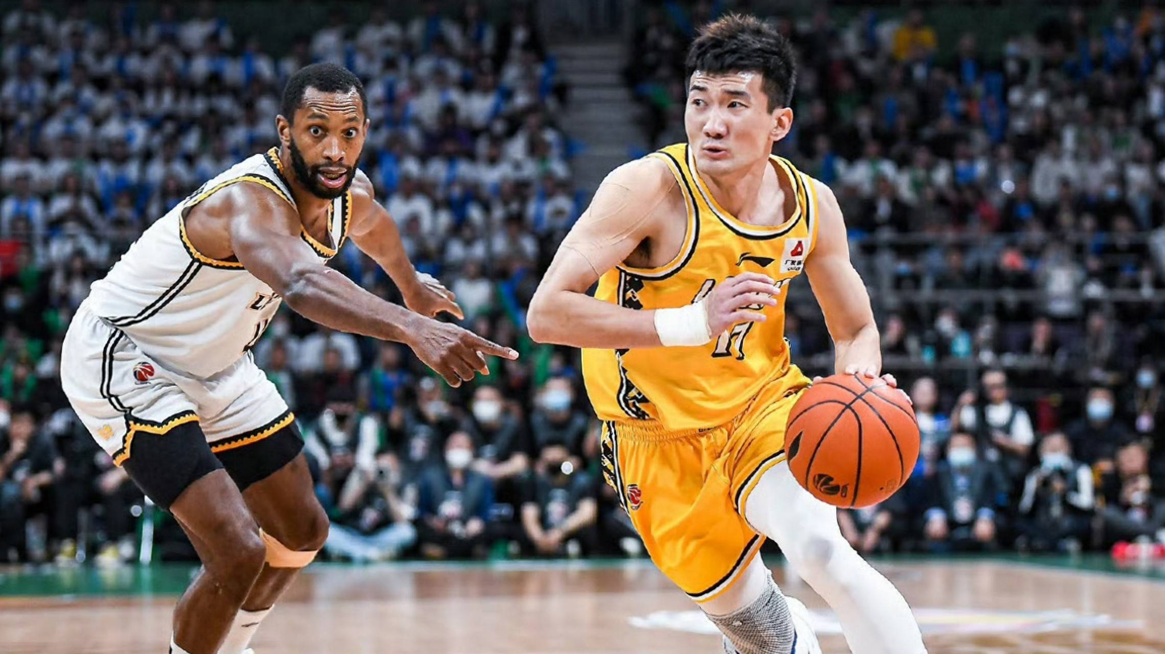 关于赛前广厦男篮备战亚冠，刷新队史纪录细节曝光，赛场秩序良好，更衣室氛围转暖的信息