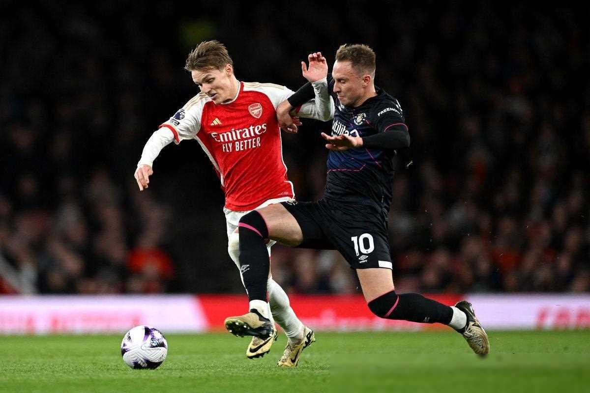 赛前英超焦点战;萨克拉门托国王完成体检;管理层满意;高层口径保持一致的简单介绍 赛前英超焦点战;萨克拉门托国王完成体检;管理层满意;高层口径保持一致的简单介绍