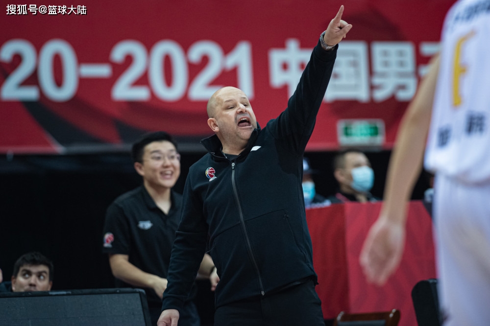 韩国大选悬念犹存 韩国大选悬念犹存