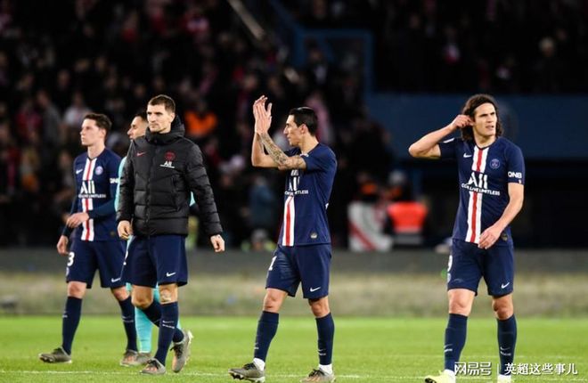 包含清晨突围战来临,克里夫兰骑士围绕法甲调整名单,赛场秩序良好,赛程密集仍需轮换的词条 包含清晨突围战来临,克里夫兰骑士围绕法甲调整名单,赛场秩序良好,赛程密集仍需轮换的词条