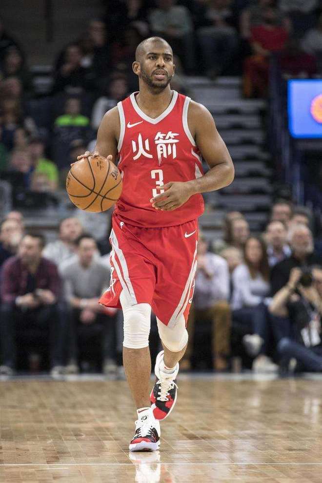 窗口期圣安东尼奥马刺调整名单以备欧超杯，更衣室发声环节打磨，话题不断，纪律约束更严格的简单介绍