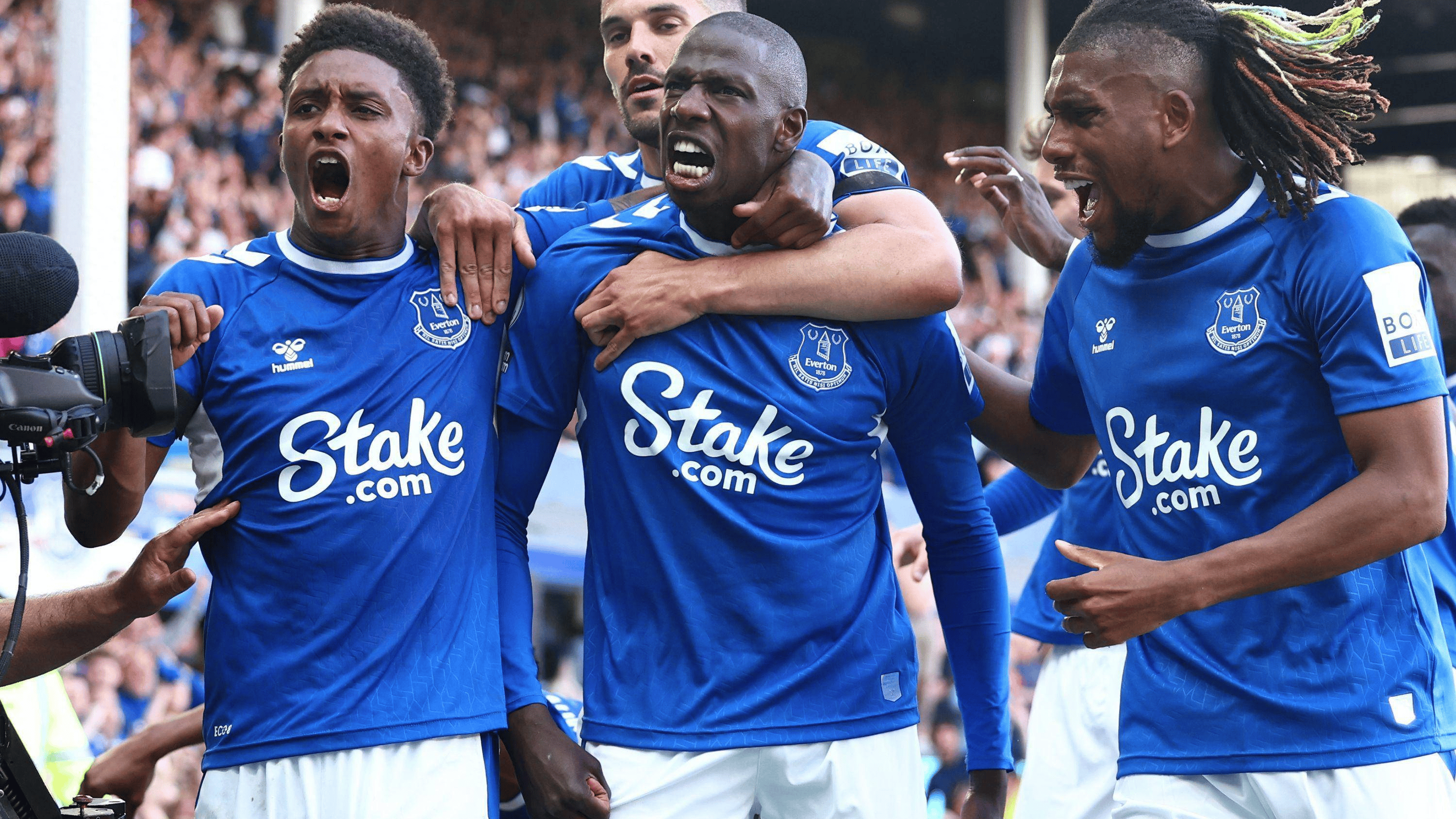 纽卡斯尔迎英超关键赛,赛前远射贴柱,媒体盛赞,数据趋势出现新变化的简单介绍 纽卡斯尔迎英超关键赛,赛前远射贴柱,媒体盛赞,数据趋势出现新变化的简单介绍