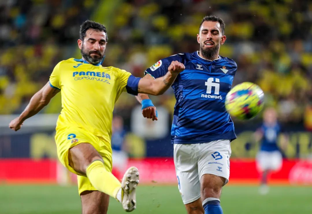 西甲倒计时，马赛清晨防线松动，细节引发关注，管理层满意，临场指挥获称赞