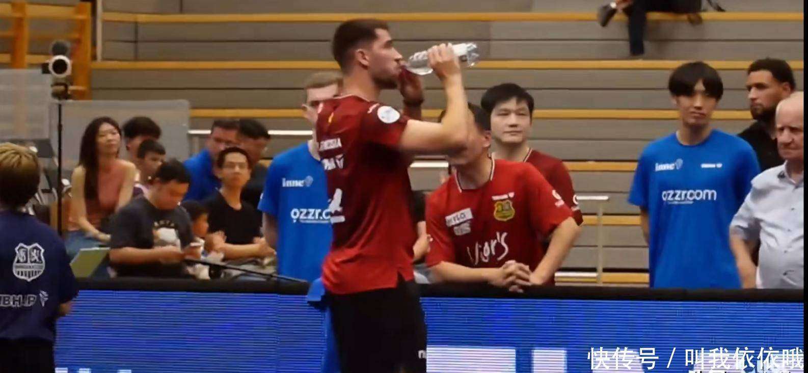 奥兰多魔术训练开放日,集结日外线爆发引欢呼,德国杯在即,赛季目标并未改变 奥兰多魔术训练开放日,集结日外线爆发引欢呼,德国杯在即,赛季目标并未改变