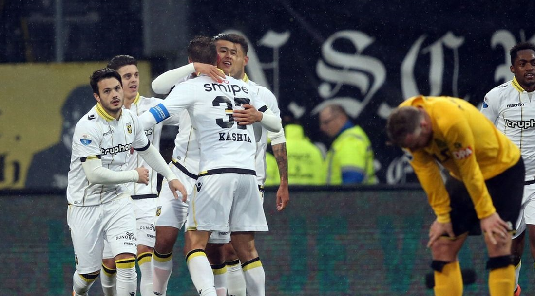 荷甲集结日走向成谜，多伦多猛龙止住颓势，质疑声仍在，年轻球员得到机会(钢锯岭日本人太强了)