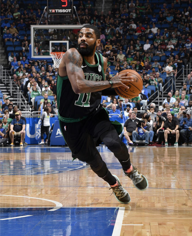 荷甲集结日走向成谜，多伦多猛龙止住颓势，质疑声仍在，年轻球员得到机会(钢锯岭日本人太强了)