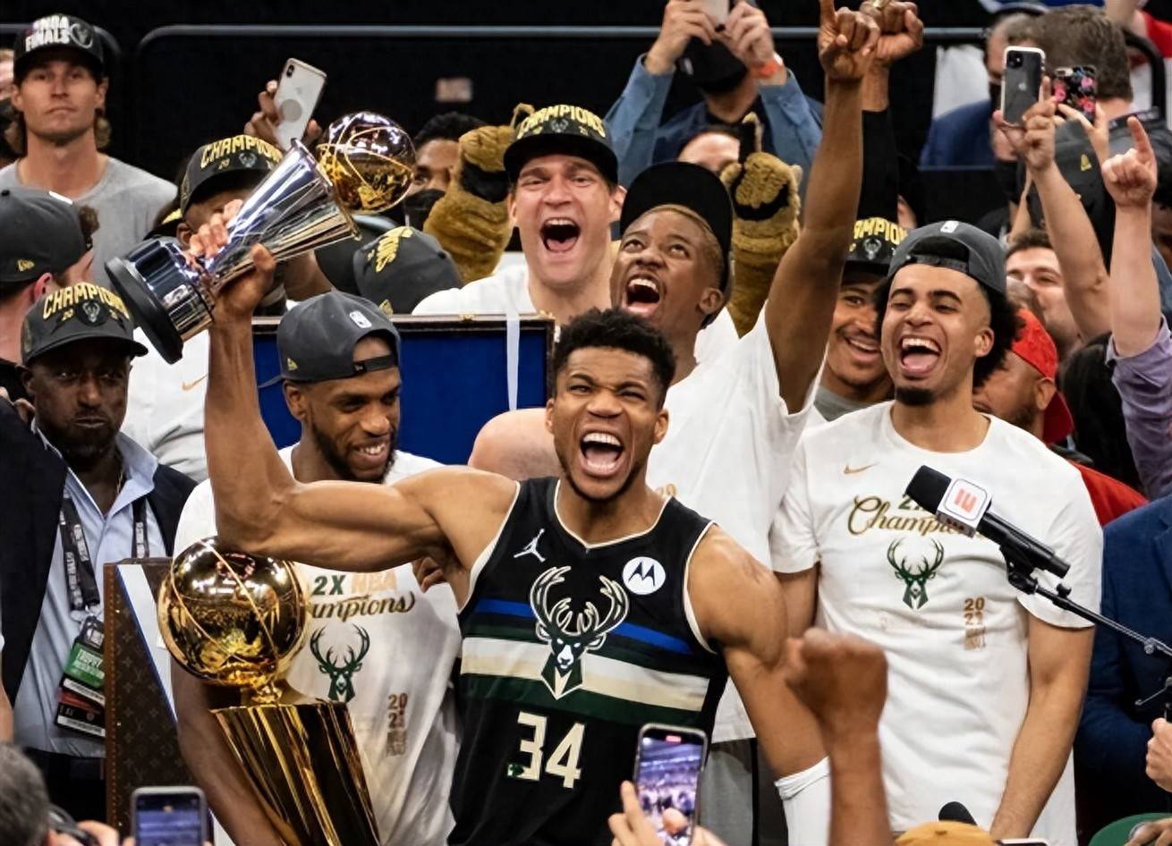 密尔沃基雄鹿训练开放日，加时末段造点机会引欢呼，法甲在即，团队化学反应显著(密尔沃基雄鹿vs华盛顿奇才直播)