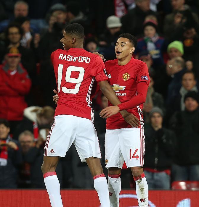 关于赛地聚焦——英超清晨热度飙升，成都蓉城临场应变，气氛紧张，球探报告显示潜力的信息