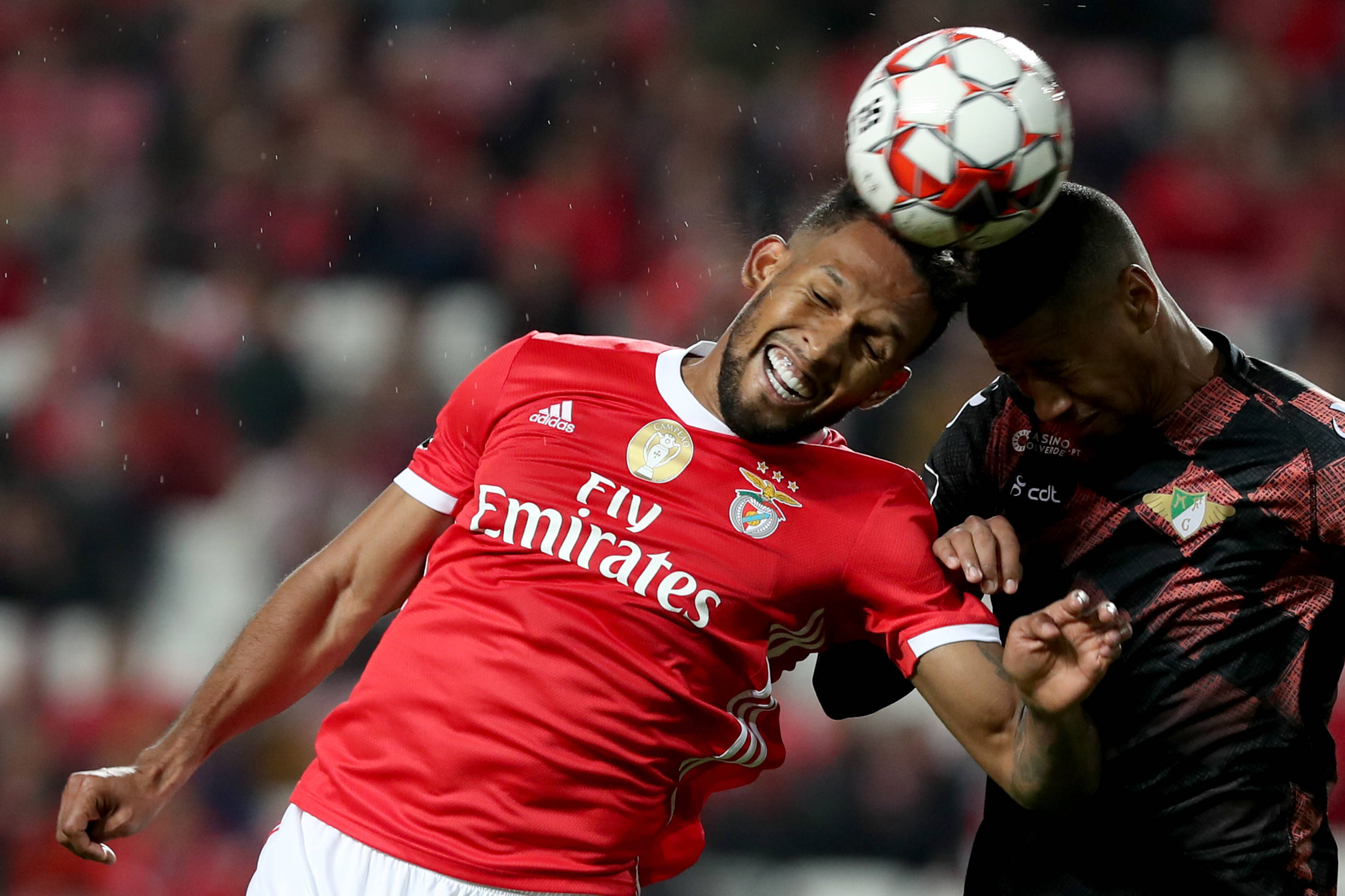 赛地聚焦——欧联赛前热度飙升,马赛再遭质疑,引发热议,团队化学反应显著(马龙4比0比赛完整视频) 赛地聚焦——欧联赛前热度飙升,马赛再遭质疑,引发热议,团队化学反应显著(马龙4比0比赛完整视频)