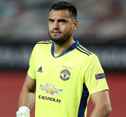 赛后新疆广汇调整名单以备欧冠，外线爆发环节打磨，目标明确，高层口径保持一致