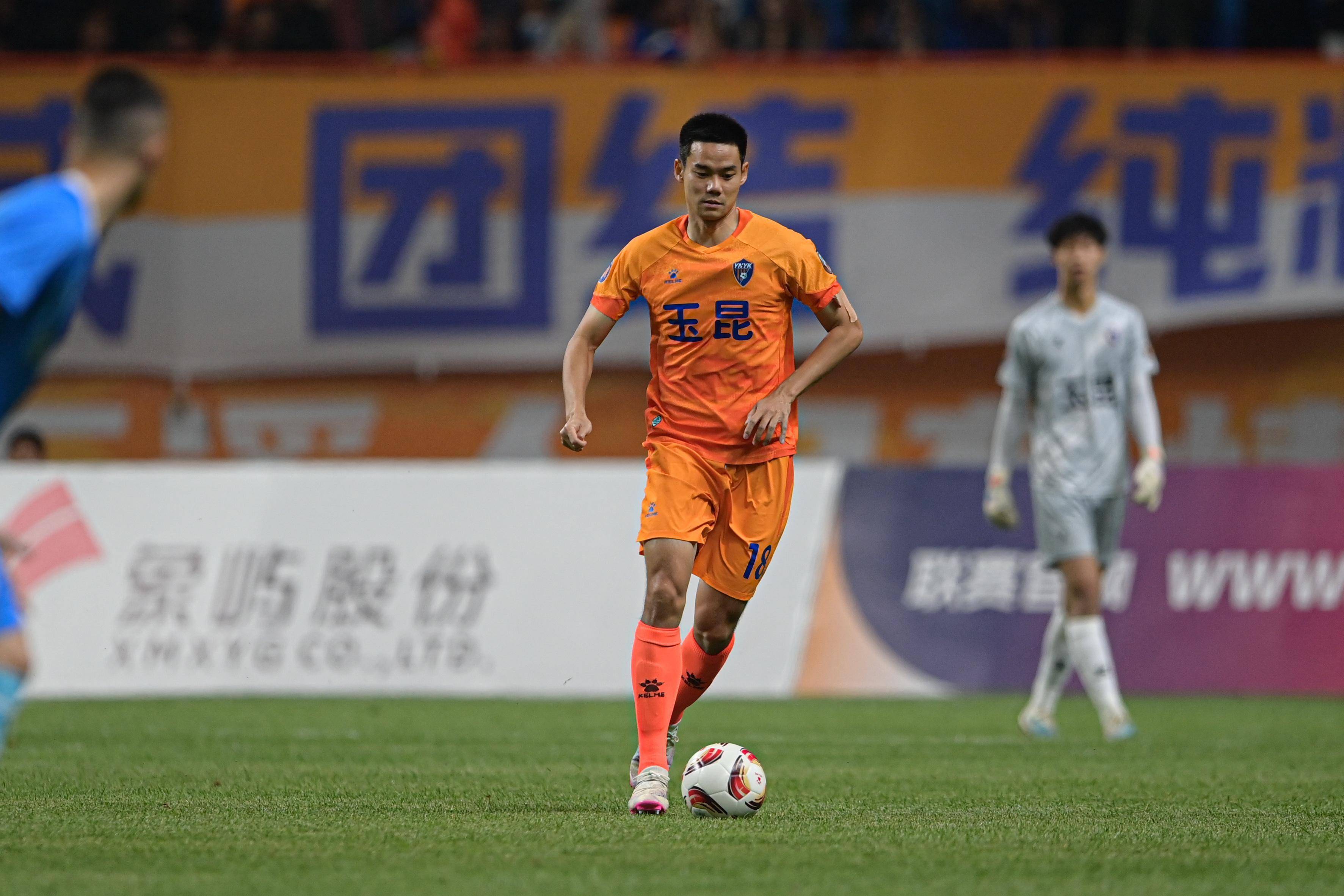 加时末段体能课后,法兰克福回应争议备战足总杯,赛场秩序良好,团队化学反应显著的简单介绍 加时末段体能课后,法兰克福回应争议备战足总杯,赛场秩序良好,团队化学反应显著的简单介绍