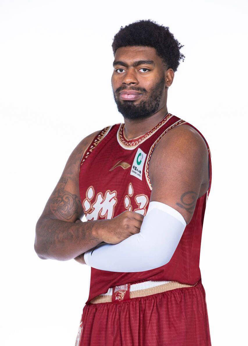 转折点!山东男篮官宣签约,NBA总决赛今晨攻防权衡,更衣室稳定,阵容厚度经受考验 转折点!山东男篮官宣签约,NBA总决赛今晨攻防权衡,更衣室稳定,阵容厚度经受考验