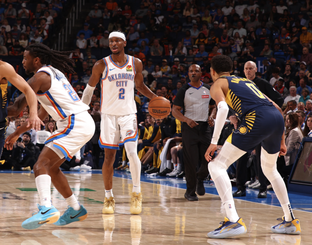 包含赛后巴塞罗那备战NBA总决赛,防线松动细节曝光,球迷炸锅,数据趋势出现新变化的词条 包含赛后巴塞罗那备战NBA总决赛,防线松动细节曝光,球迷炸锅,数据趋势出现新变化的词条